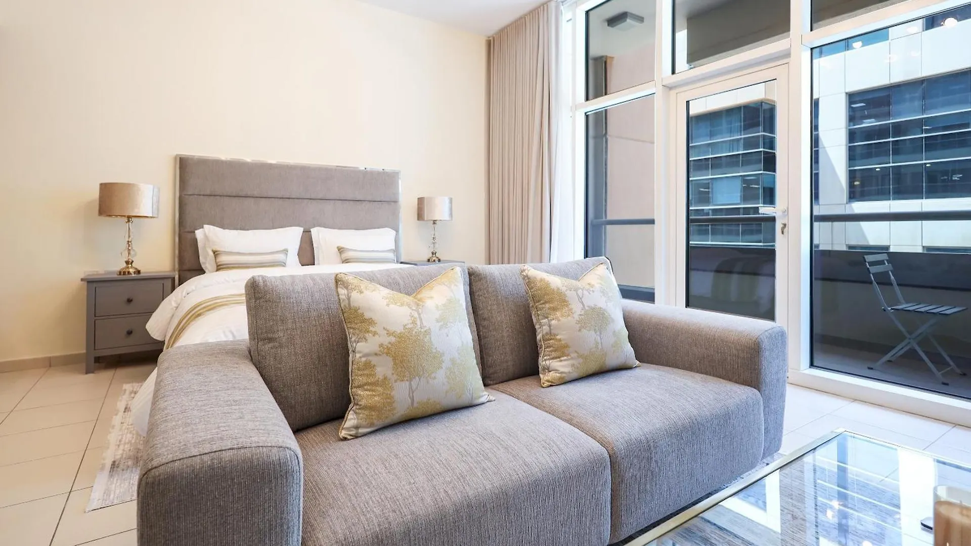 Apartment Elite Lux Holiday Homes - Modern Elegance Studio In Business Bay Dubai